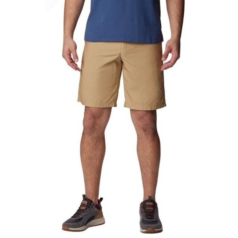Columbia Men's Khaki Chino Cargo Shorts Size 40W 10L Outdoor Casual